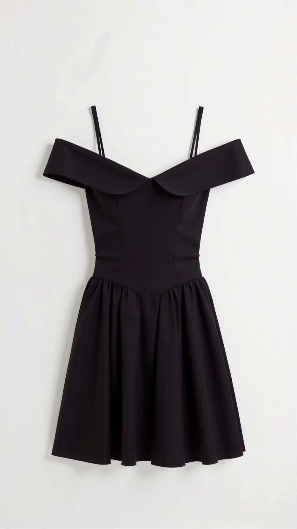 Lavinia | Abito Corto con Scollo Bardot e Gonna Voluminosa – Stile Teatrale e Seducente