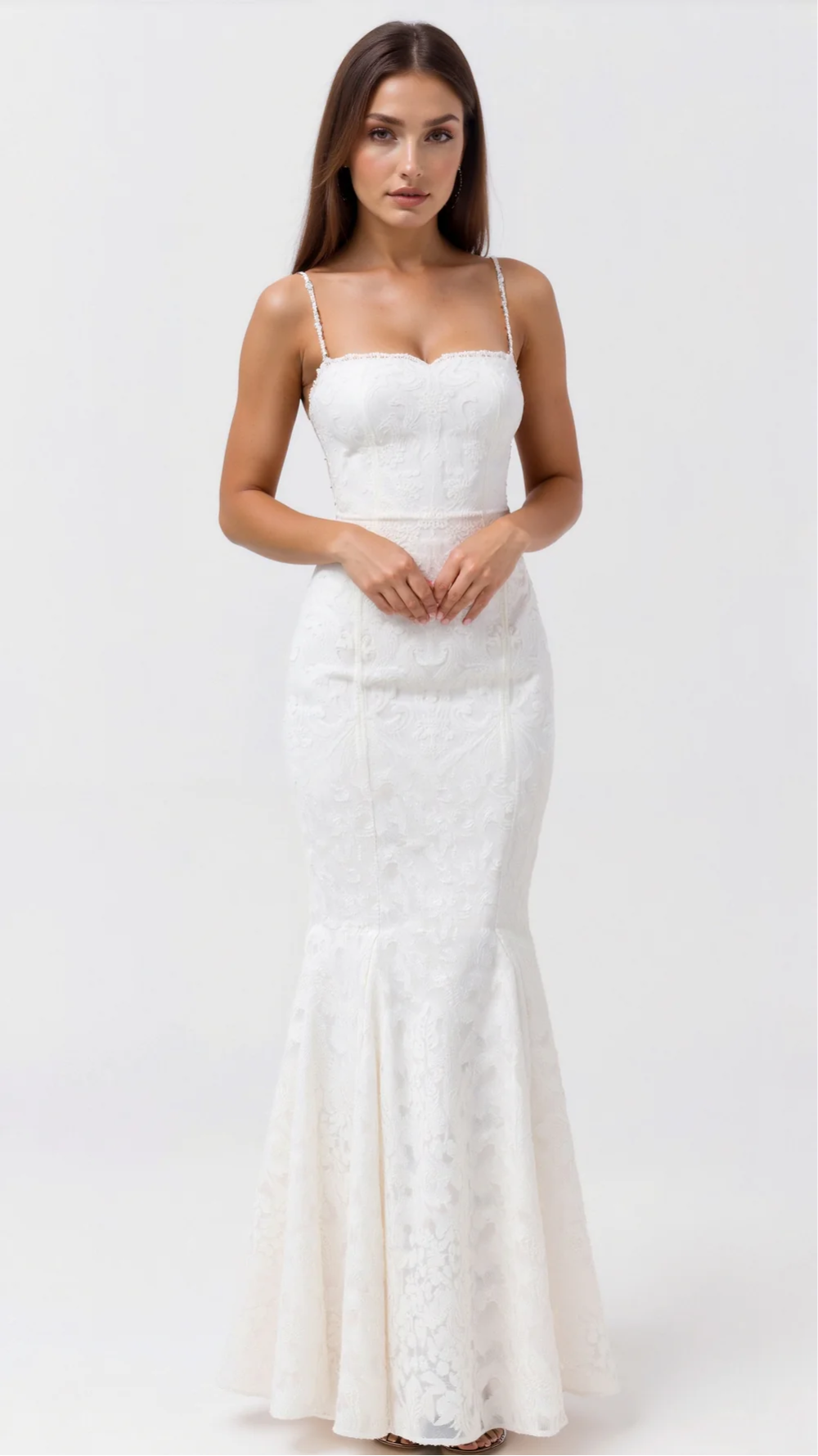 Rosalia | Abito Lungo a Sirena con Spalline Sottili e Motivo Floreale in Rilievo – Silhouette Elegante e Romantica