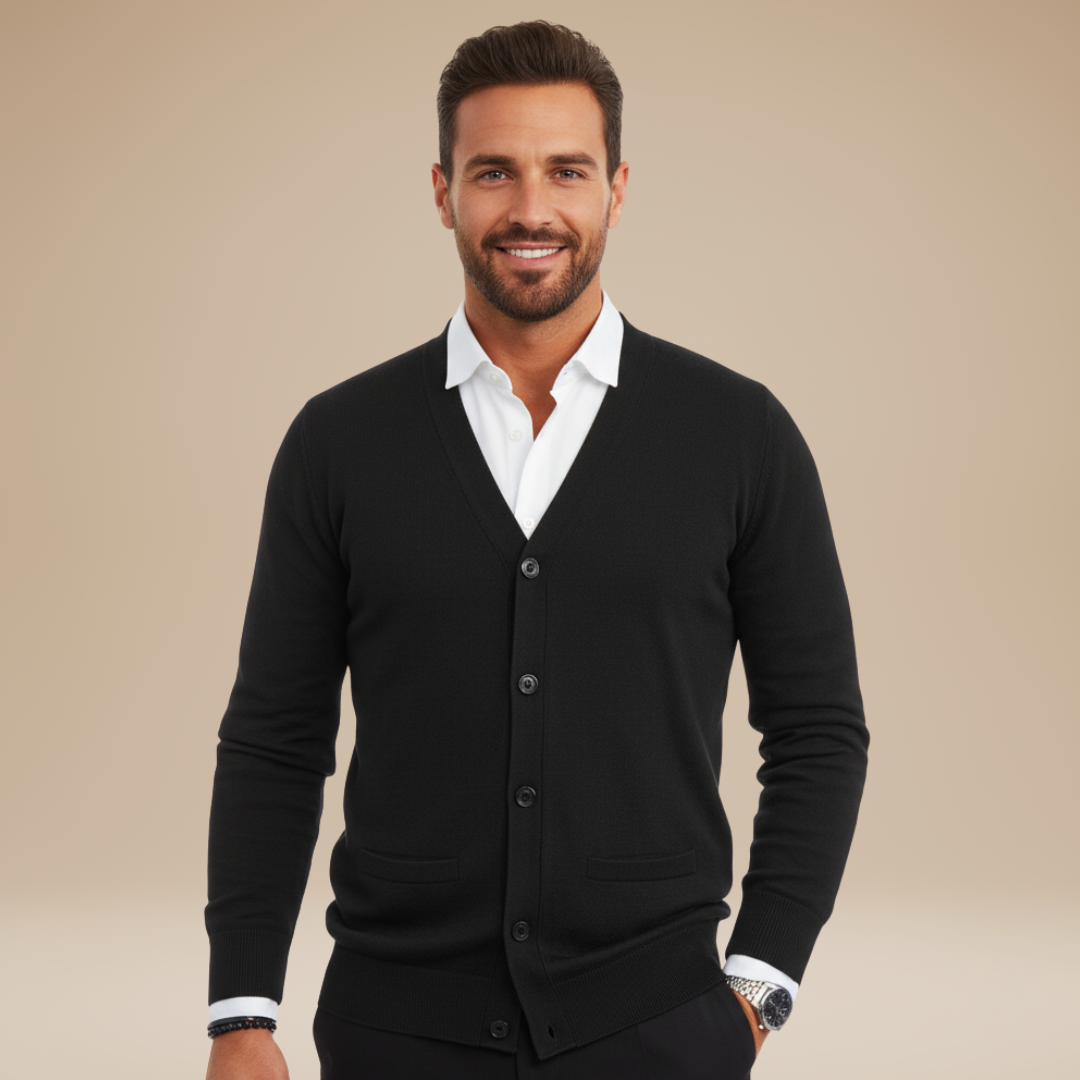 Valentino | Cardigan Uomo con Bottoni Chic e Raffinato